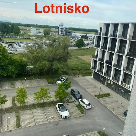 Apartmán Lux Lotnisko Vratislav