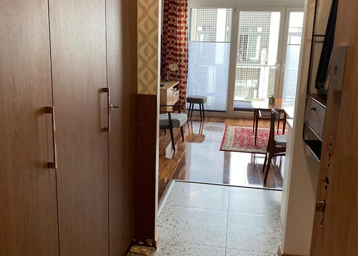 Lux Lotnisko Apartamento Breslavia