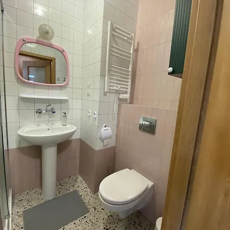 Lux Lotnisko 아파트 *